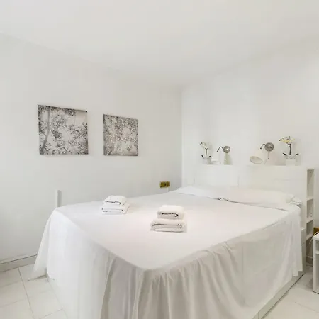 Amplio ático De 2 En El Centro Torrevieja